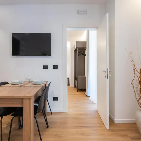 Ermes & Apartment
