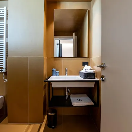 Ermes & Apartment Bari